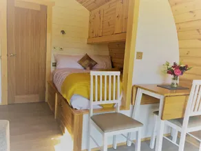 Luxury Glamping Pod in Acharacle - Image 5