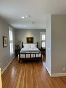 Salty Vons Waterfront Inn - Studio located in Coupeville Historic District - Image 2