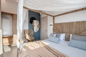 Sensational Chania Villa | Villa Roshi | 3 Bedrooms | Private Outdoor Pool - Image 4