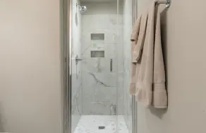 Ultimate Downtown Charlotte Oasis, 10 Guests - Image 4