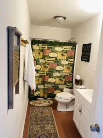 3 bedroom 1 bathroom sleeps 6 - Image 3