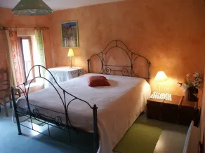 Gite 'Croisée des Chemins': character house in Lépinas (Limousin) - Image 3