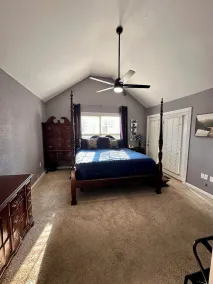 Blackbeard’s Lakefront Bungalow - convenient location with year-round lake views - Image 4