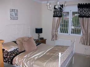 Lyxvilla med privat pool, bordtennis, TV i Storbritannien och Wi-Fi - Image 5