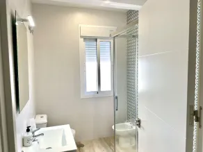 Maison de Grand-Mère Antonia à Iznájar: Charme Authentique et Proche de la Nature - Image 4