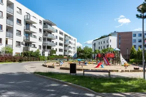 Green District Apartment - Image 2