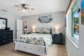 Escape to The Sea Turtle's Resort-Like Lanai w/Pool ~Walk to Dining/Shops; Wifi - Image 5