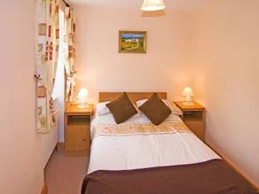 Pate's Cottage, Glengarriff, West Cork - Image 3
