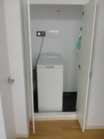 ERBJUDANDE Hus med privat pool med saltlösning och trädgård och terrasser - Image 2