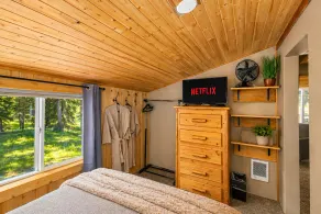 Camp David Cabin - Image 5
