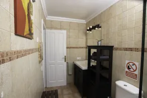 Family flat, beach 100m away, large and comfortable rooftop terrace. - Image 3