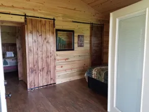SUNDANCER CABIN CADDO RIVER !!!!!   STORT GETAWAY !!!!!!!! - Image 4