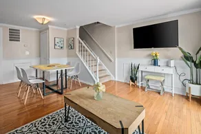 3BR TH 40 Mins from DC, Pets OK, Fenced Yard - Image 2