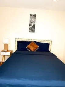 20 Minutes to Manhattan NYC - 3 BR, 2 BA Apartment - Image 5