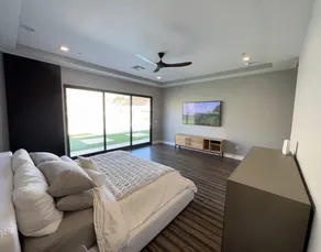 Fully Furnished Henderson Hideaway by Lake LV - Image 3