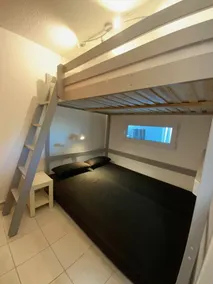 T2 air-conditioned apartment with swimming pool close to grande plage richelieu - Image 5