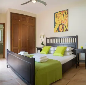 Villa Bondo: Für 6 Personen. Privater beheizter Pool, WLAN, Grill, Nahe Annehmlichkeiten - Image 4