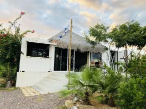 Shipping Container House in The Heart of Town - Image 5