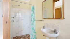 Grandview Apartment Ocean Views - Image 3