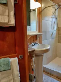 The Zen Den Guest Suite on Loma Linda Farm  Location and Comfort, Highlands, NC - Image 4