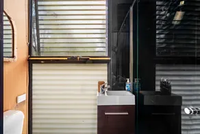 Alpaca Tiny House with Vineyard Lakeside by Tiny Away - Image 5