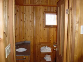 Tree House getaway with swimming, 18km of Hiking and MTN Biking Trails. - Image 5