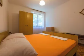 Holiday apartment with balcony and sea view - Image 5
