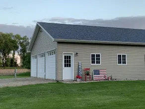 Salt and Light Retreat for Overnight Stays in Rural South Dakota - Image 5