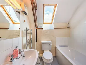 2 chambres à coucher à Saundersfoot - Image 2
