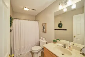 Cottage #42; Family Lake Retreat with Hot Tub and Pool Access - Image 2