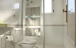 Cozy Apartment In Torrevieja With Wifi - Image 2