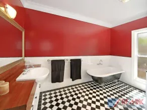 Gillandrea - Gracious Victorian Accomodation - Image 3