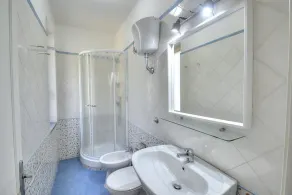 Casa Terry A: A graceful apartment located right on the beach, with Free WI-FI. - Image 2