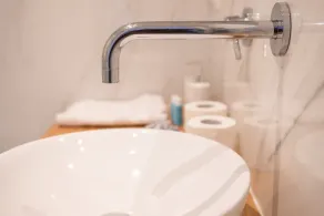 Harissa Studio - Easy access to city center - Image 3
