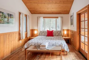 Hobart Peak Cabin w/ Jacuzzi and Wood Stove at Green Springs Inn - Image 5