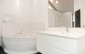 4 bedroom pet friendly home in Løkken - Image 4