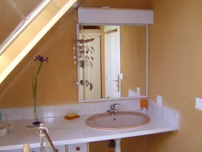 Longère af et herregård fra det 15. århundrede mellem hav og natur i Morlaix-bugten i Taulé - Image 3