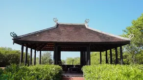 Sun & Sea Resort- Standard Unit 36 - Image 3