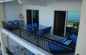 Playa Royal Oceanfront Condo - Image 5