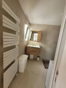House located in a quiet cul-de-sac, close to the dunes. - Image 2