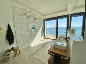 Fenandgi exklusive Villa direkt am Strand mit beheizbarem infinity Pool - Image 2