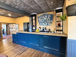 The Hand Hotel Bed & Breakfast - Image 4