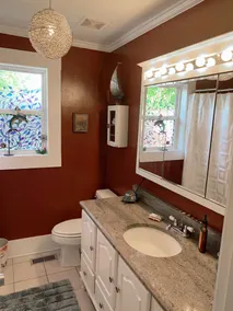 Welcome to \"The Parsonage.\" Located in the historic downtown Wilmington. - Image 4