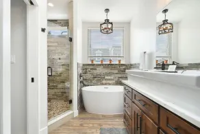 190.5 44th St. - Lawrenceville - Image 3