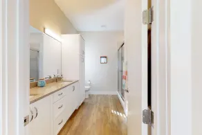 Stylish brand-new ocean view home with deck & porch - steps to beach - Image 4