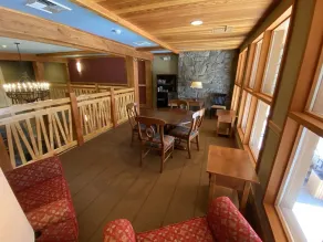 Cozy Ski-In/Ski-Out Condo - Image 5