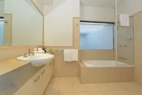 This can be your sanctuary if you would love… close to beach and all ameneties - Image 2