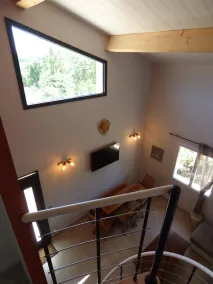 UAFHÆNGIG HUS MED SVEMBAD - Image 2