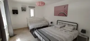 Comfortable 110m² air-conditioned gîte in the heart of Provence - Image 4