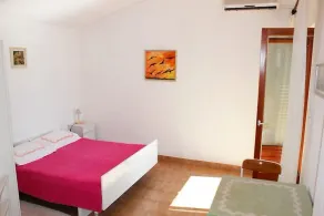 Apartments Nikola, (14013), Pisak, hr - Image 4